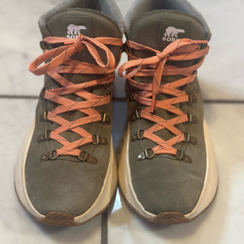 Sorel out and about ||| conquest  women’s boots size 12